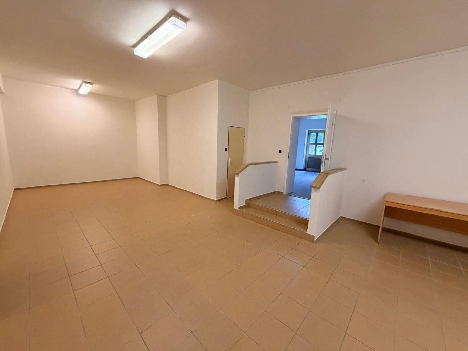Pronájem nebytového prostoru 166 m², Masarykova, Rudná, Středočeský kraj Pronájem nebytového prostoru 166 m², Masarykova, Rudná, Středočeský kraj