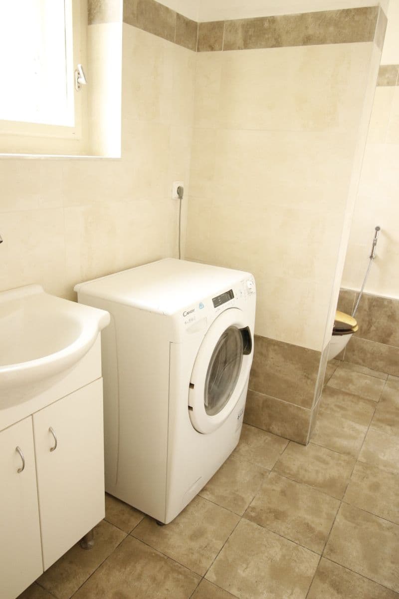 Prodej domu 91 m², pozemek 1.042 m², Želeč, Jihočeský kraj Prodej domu 91 m², pozemek 1.042 m², Želeč, Jihočeský kraj