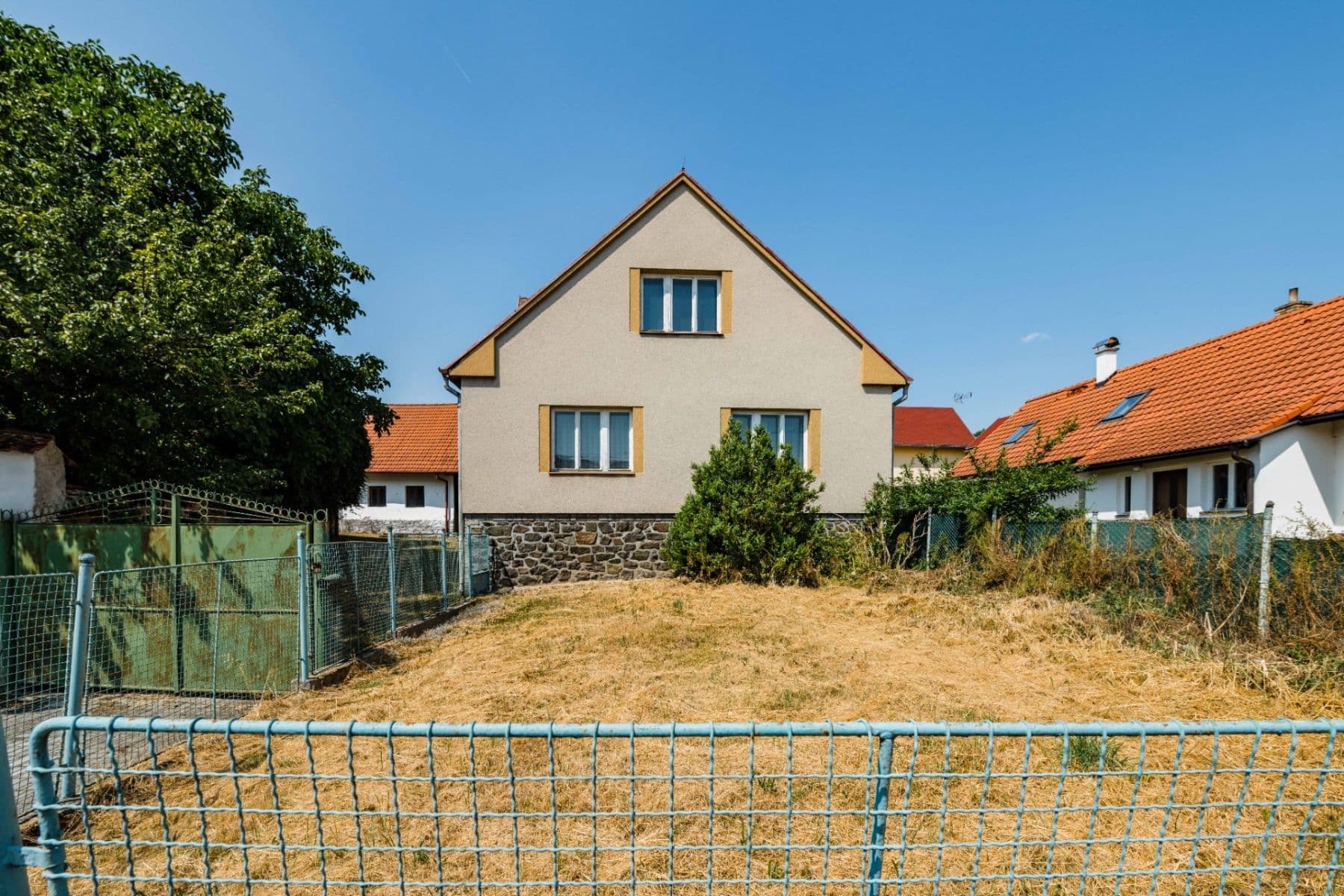 Prodej domu 91 m², pozemek 1.042 m², Želeč, Jihočeský kraj Prodej domu 91 m², pozemek 1.042 m², Želeč, Jihočeský kraj
