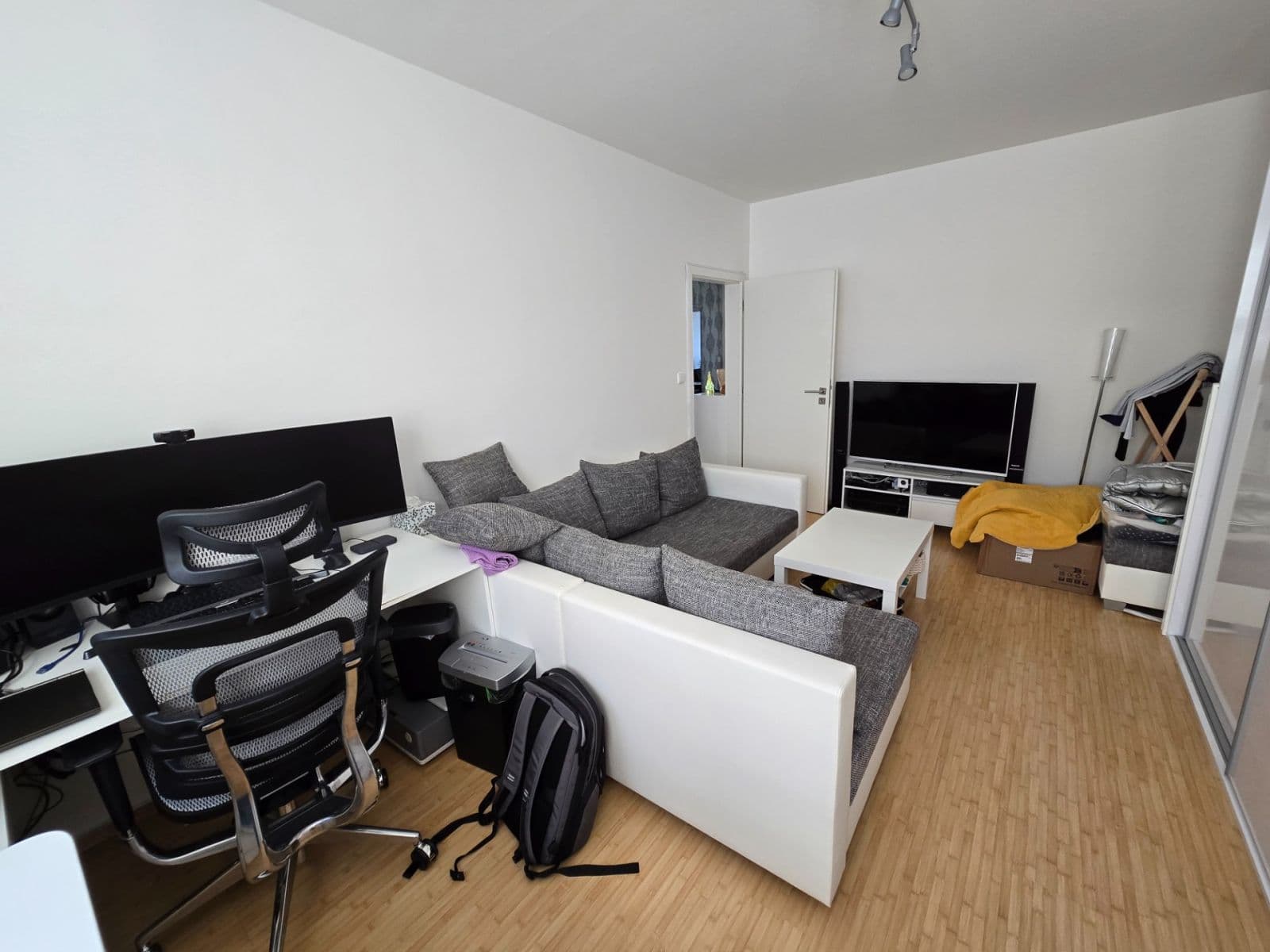 Pronájem bytu 3+kk 106 m², Jabloňová, Uherské Hradiště, Zlínský kraj Pronájem bytu 3+kk 106 m², Jabloňová, Uherské Hradiště, Zlínský kraj