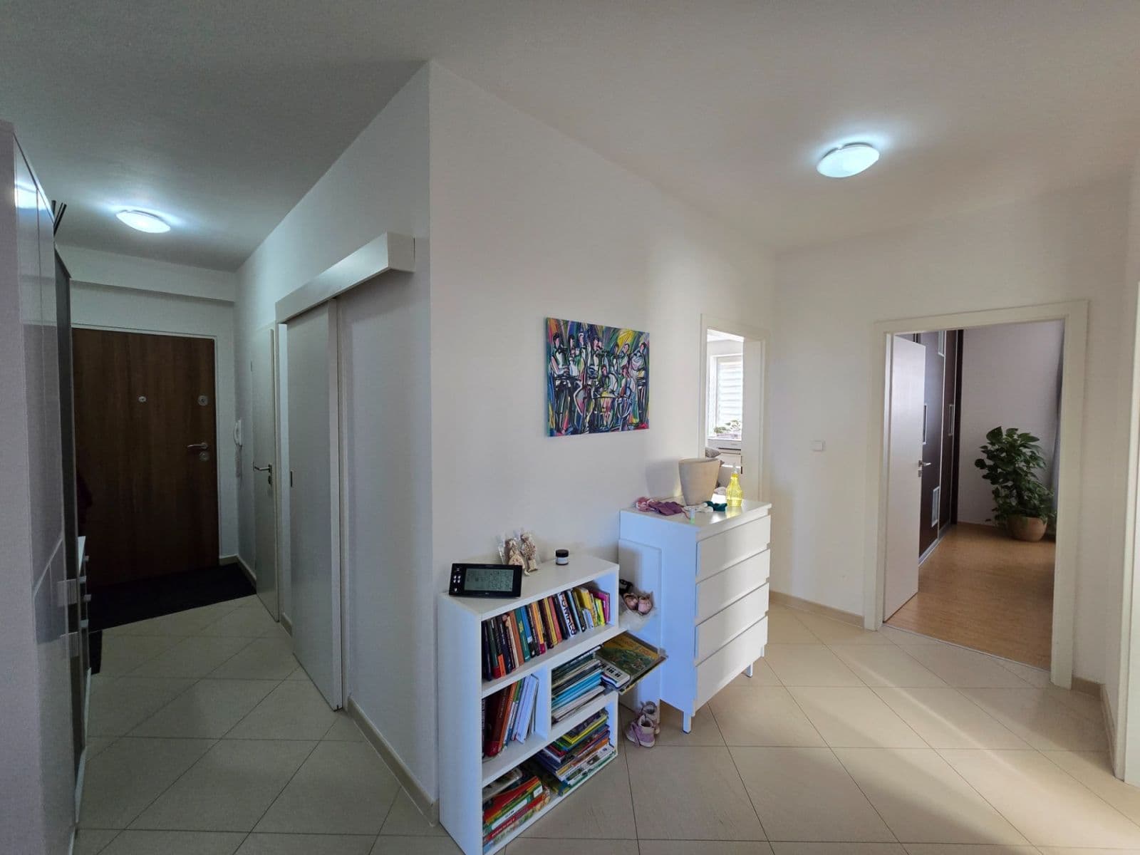 Pronájem bytu 3+kk 106 m², Jabloňová, Uherské Hradiště, Zlínský kraj Pronájem bytu 3+kk 106 m², Jabloňová, Uherské Hradiště, Zlínský kraj