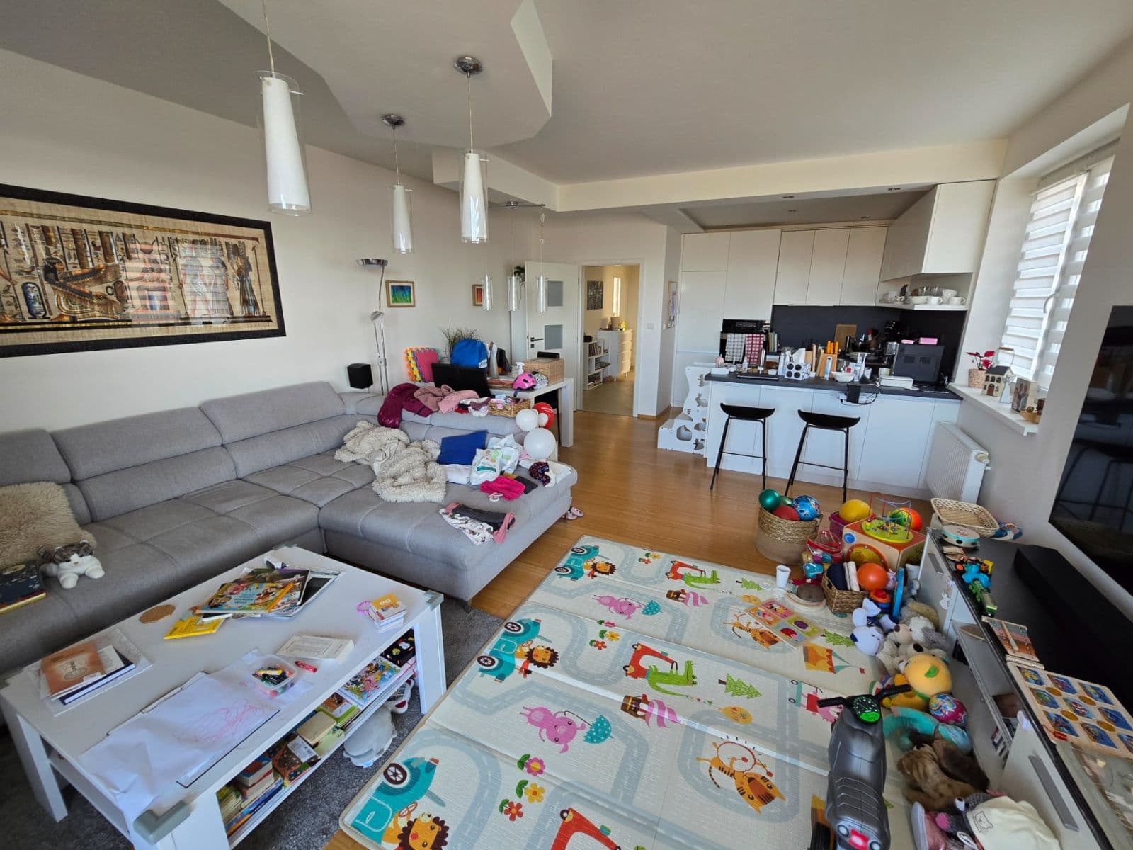 Pronájem bytu 3+kk 106 m², Jabloňová, Uherské Hradiště, Zlínský kraj Pronájem bytu 3+kk 106 m², Jabloňová, Uherské Hradiště, Zlínský kraj