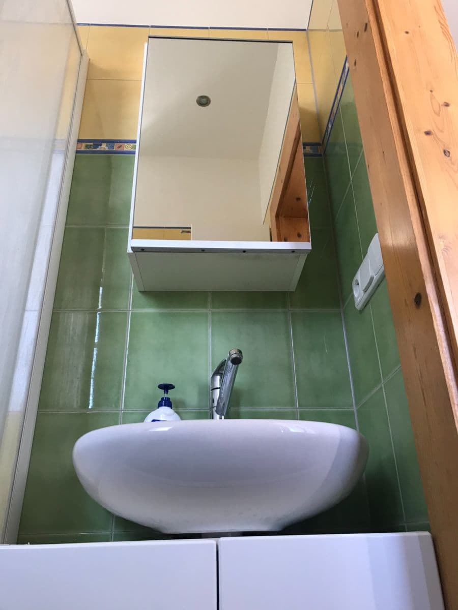 Pronájem bytu 2+1 68 m², Kafkova, Praha, Praha Pronájem bytu 2+1 68 m², Kafkova, Praha, Praha
