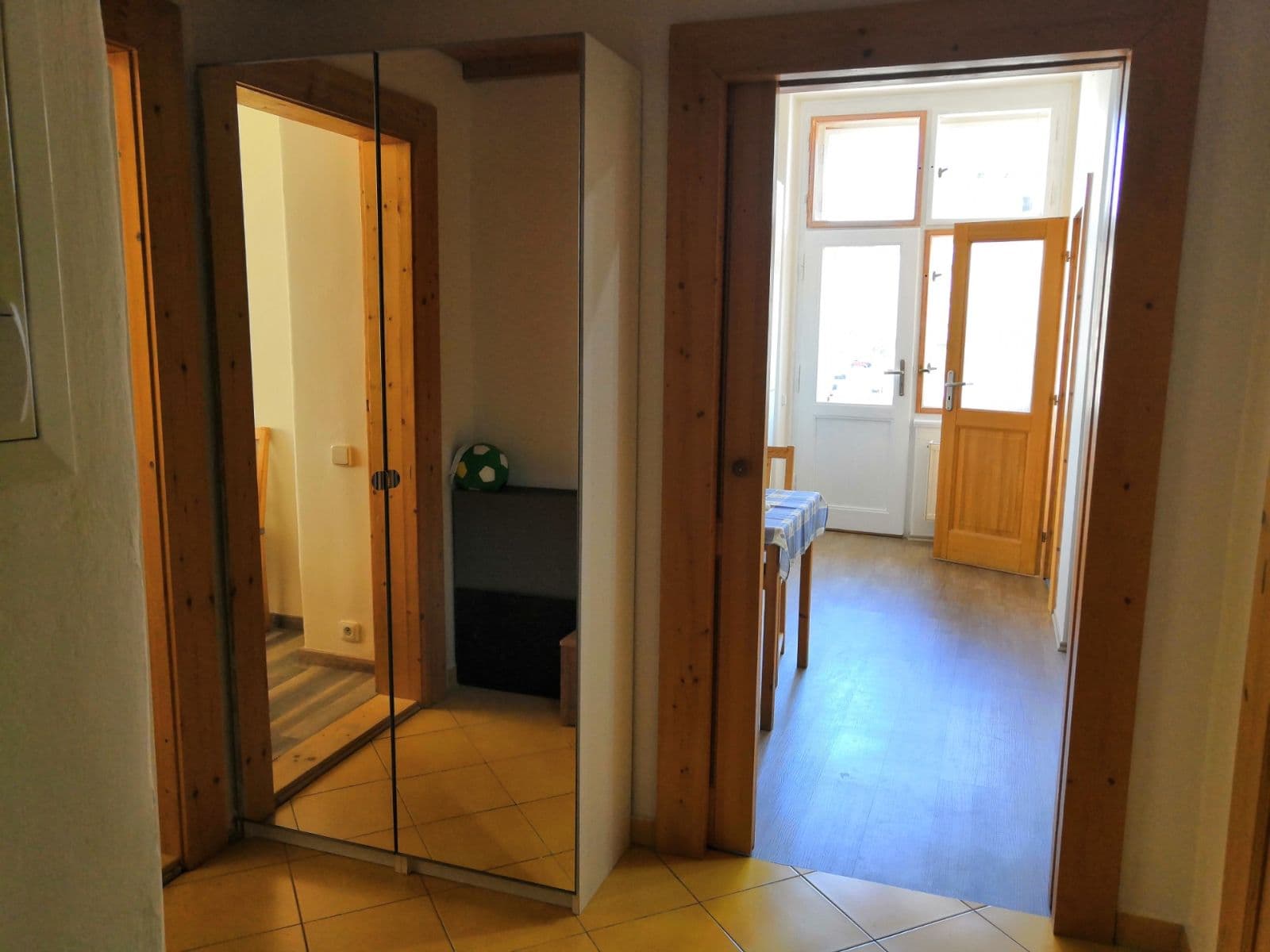 Pronájem bytu 2+1 68 m², Kafkova, Praha, Praha Pronájem bytu 2+1 68 m², Kafkova, Praha, Praha
