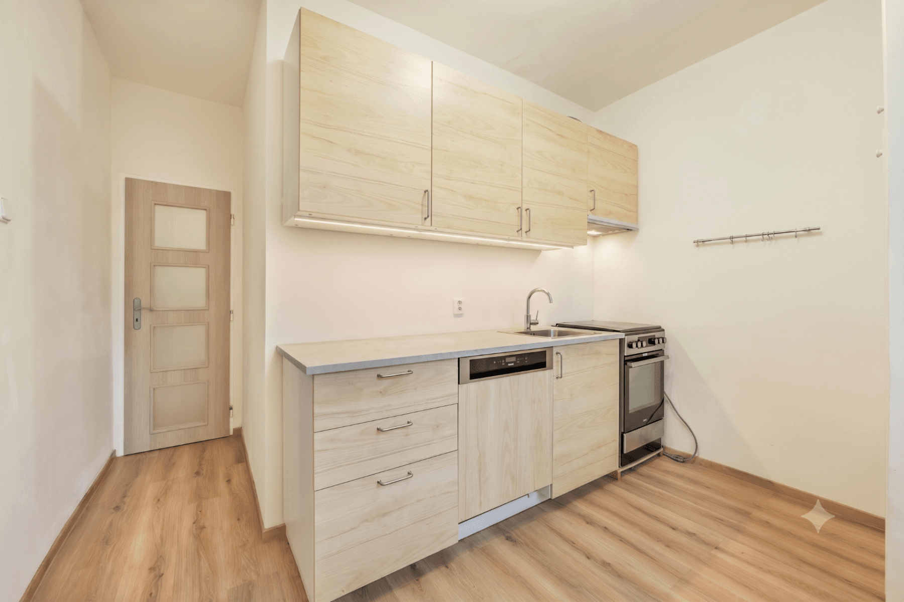 Pronájem bytu 2+1 52 m², Mochovská, Praha, Praha Pronájem bytu 2+1 52 m², Mochovská, Praha, Praha