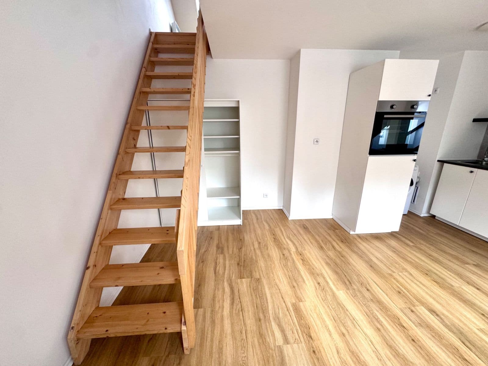 Pronájem bytu 2+kk 67 m², Kollárova, Praha, Praha Pronájem bytu 2+kk 67 m², Kollárova, Praha, Praha