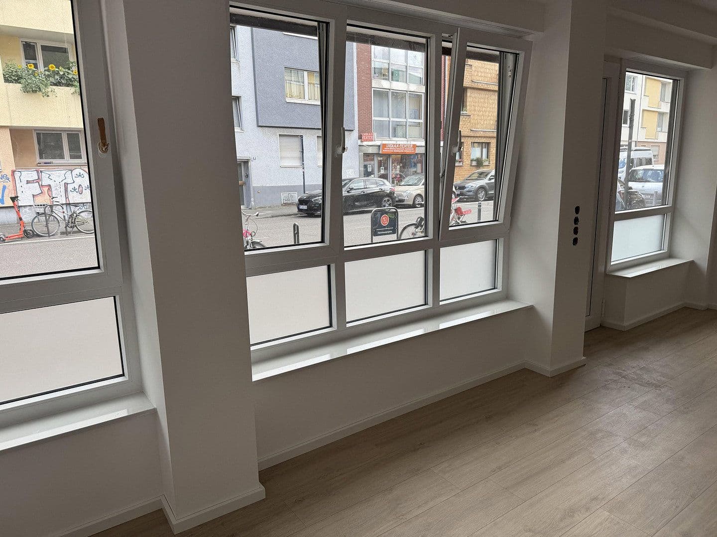 Pronájem bytu 1+1 30 m², Fleischmengergasse 17, Köln, Severní Porýní-Vestfálsko Pronájem bytu 1+1 30 m², Fleischmengergasse 17, Köln, Severní Porýní-Vestfálsko