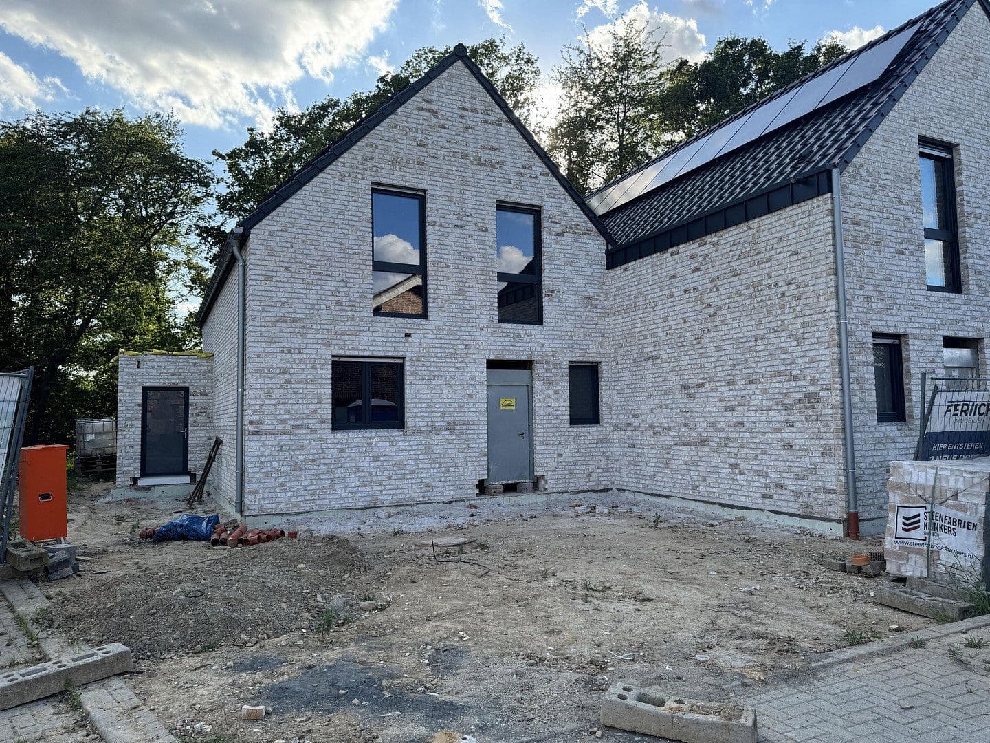 Prodej domu 122 m², pozemek 388 m², Im Pesch 13A, Erkelenz, Severní Porýní-Vestfálsko Prodej domu 122 m², pozemek 388 m², Im Pesch 13A, Erkelenz, Severní Porýní-Vestfálsko