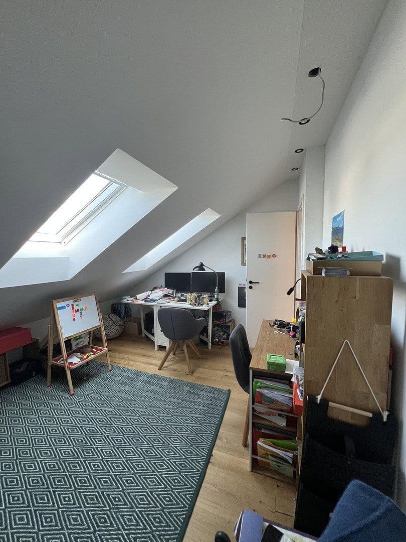 Prodej bytu 5+1 113 m², Schwaigangerstr. 38, Murnau mi, Bavorsko Prodej bytu 5+1 113 m², Schwaigangerstr. 38, Murnau mi, Bavorsko