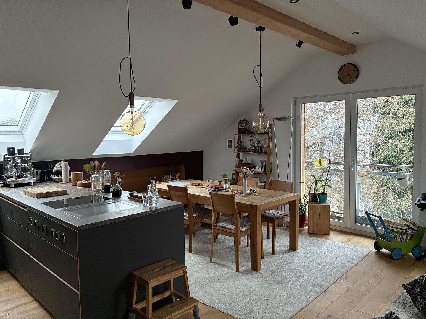Prodej bytu 5+1 113 m², Schwaigangerstr. 38, Murnau, Bavorsko Prodej bytu 5+1 113 m², Schwaigangerstr. 38, Murnau, Bavorsko