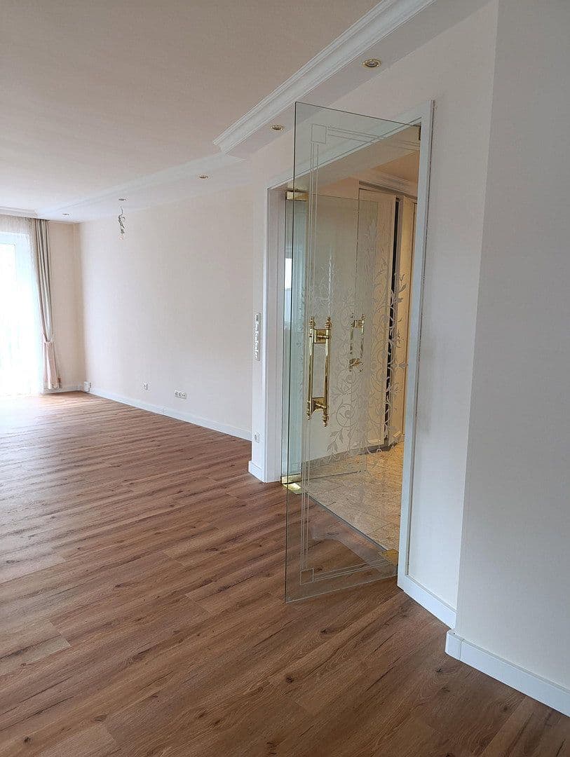 Pronájem bytu 4+1 145 m², Bürgermeister-Ledermann-Straße 13, Bad Wörishofen, Bavorsko Pronájem bytu 4+1 145 m², Bürgermeister-Ledermann-Straße 13, Bad Wörishofen, Bavorsko