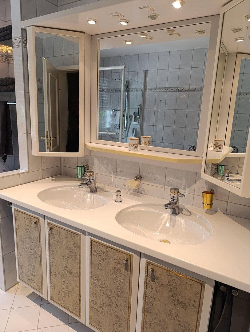 Pronájem bytu 4+1 145 m², Bürgermeister-Ledermann-Straße 13, Bad Wörishofen, Bavorsko Pronájem bytu 4+1 145 m², Bürgermeister-Ledermann-Straße 13, Bad Wörishofen, Bavorsko