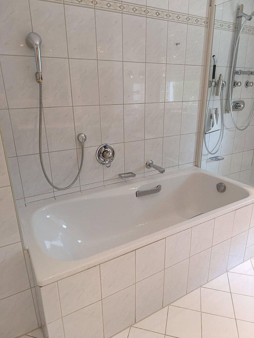 Pronájem bytu 4+1 145 m², Bürgermeister-Ledermann-Straße 13, Bad Wörishofen, Bavorsko Pronájem bytu 4+1 145 m², Bürgermeister-Ledermann-Straße 13, Bad Wörishofen, Bavorsko