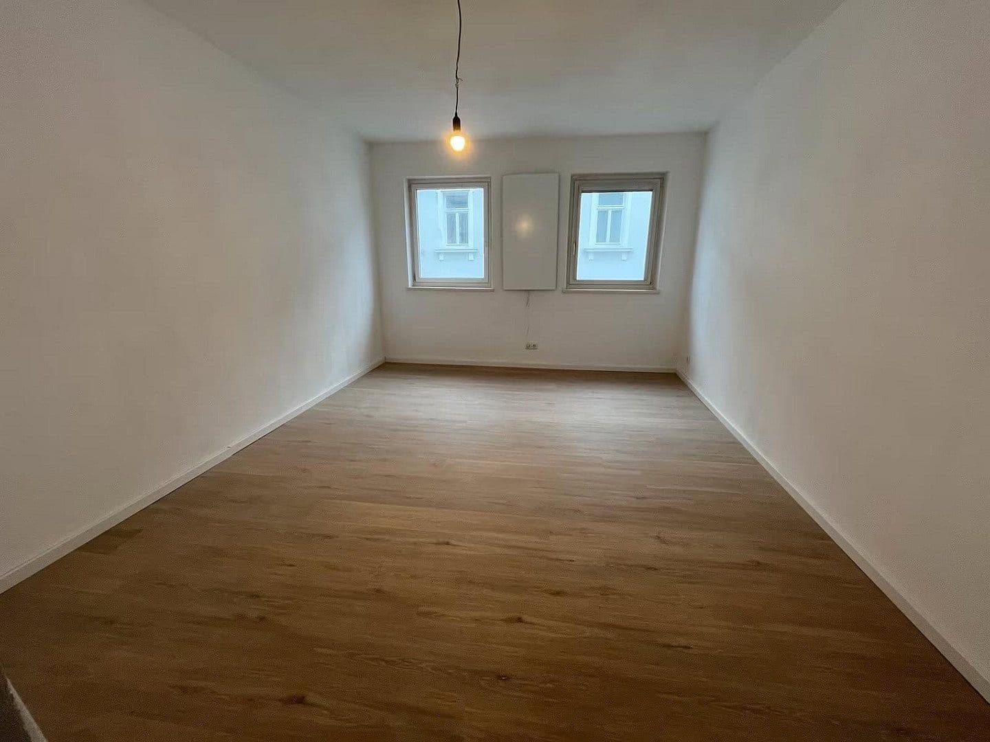 Pronájem bytu 2+kk 65 m², Theaterstr. 11, Hof, Bavorsko Pronájem bytu 2+kk 65 m², Theaterstr. 11, Hof, Bavorsko