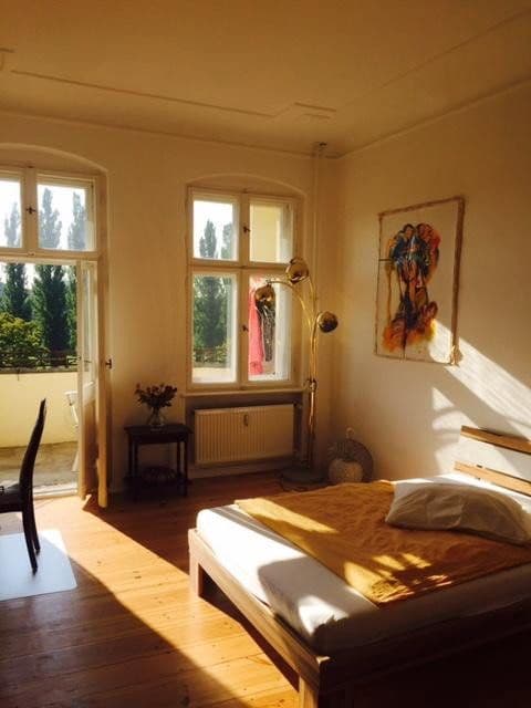 Prodej bytu 3+1 90 m², Transvaalstrasse 6, Berlin, Berlín Prodej bytu 3+1 90 m², Transvaalstrasse 6, Berlin, Berlín