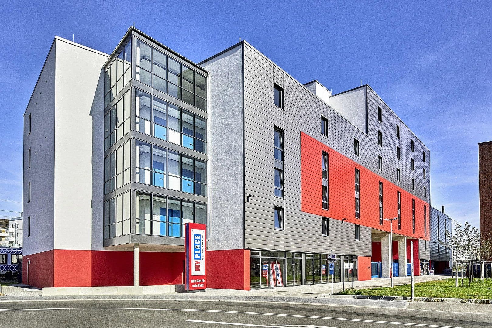 Pronájem nebytového prostoru 170 m², Anni-Eisler-Lehmann-Straße 7, Mainz, Porýní-Falc Pronájem nebytového prostoru 170 m², Anni-Eisler-Lehmann-Straße 7, Mainz, Porýní-Falc