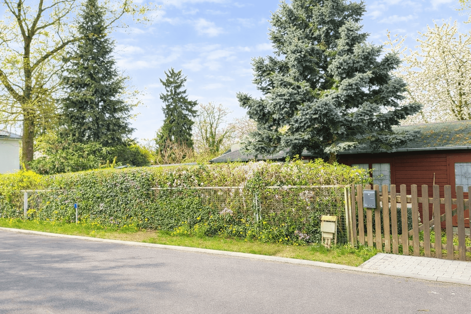 Prodej domu 76 m², pozemek 828 m², Blankenfelde-Mahlow, Braniborsko Prodej domu 76 m², pozemek 828 m², Blankenfelde-Mahlow, Braniborsko