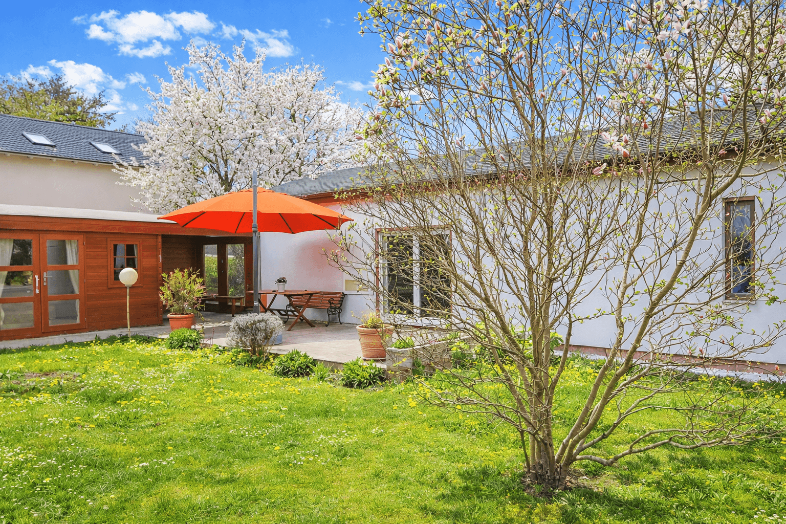 Prodej domu 76 m², pozemek 828 m², Blankenfelde-Mahlow, Braniborsko Prodej domu 76 m², pozemek 828 m², Blankenfelde-Mahlow, Braniborsko