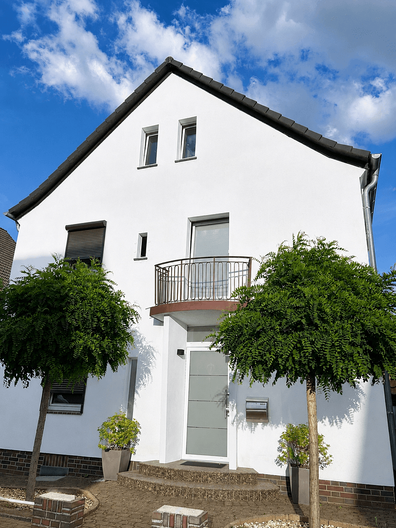 Prodej domu 180 m², pozemek 577 m², Essen, Severní Porýní-Vestfálsko Prodej domu 180 m², pozemek 577 m², Essen, Severní Porýní-Vestfálsko