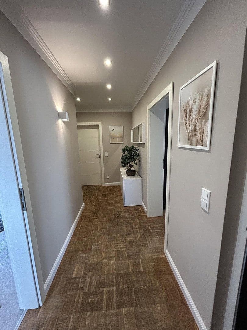 Prodej domu 180 m², pozemek 577 m², Essen, Severní Porýní-Vestfálsko Prodej domu 180 m², pozemek 577 m², Essen, Severní Porýní-Vestfálsko