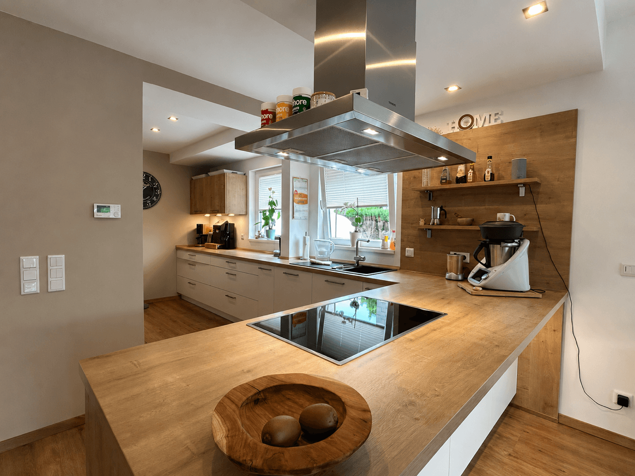 Prodej domu 180 m², pozemek 577 m², Essen, Severní Porýní-Vestfálsko Prodej domu 180 m², pozemek 577 m², Essen, Severní Porýní-Vestfálsko