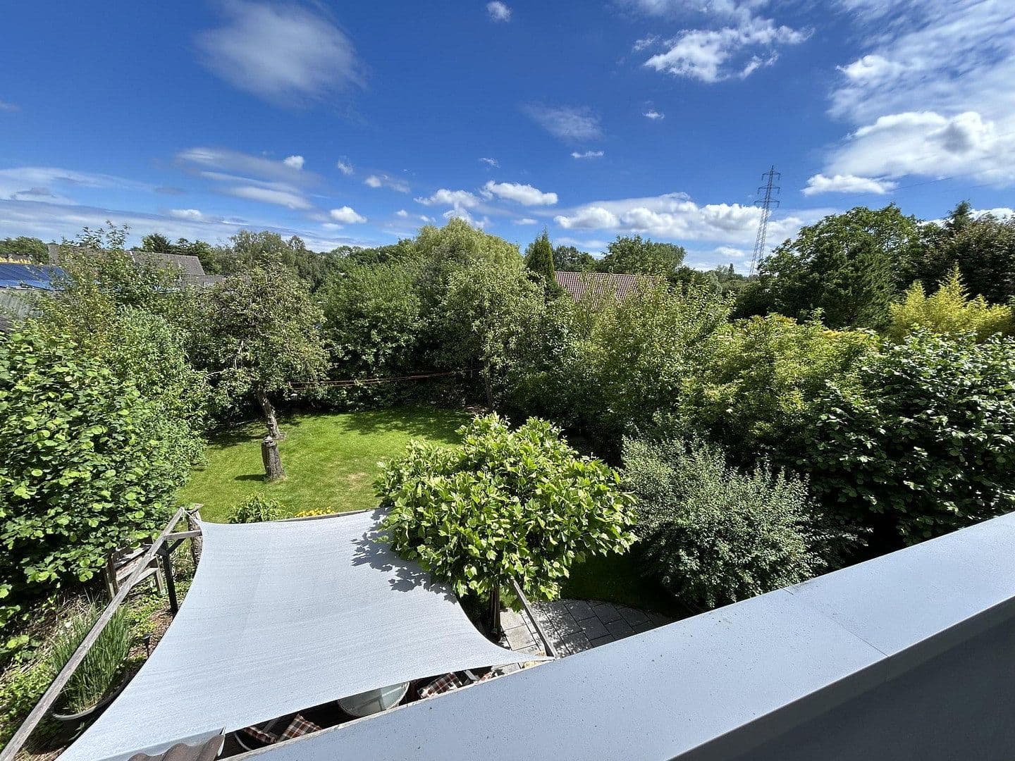 Prodej domu 180 m², pozemek 577 m², Essen, Severní Porýní-Vestfálsko Prodej domu 180 m², pozemek 577 m², Essen, Severní Porýní-Vestfálsko