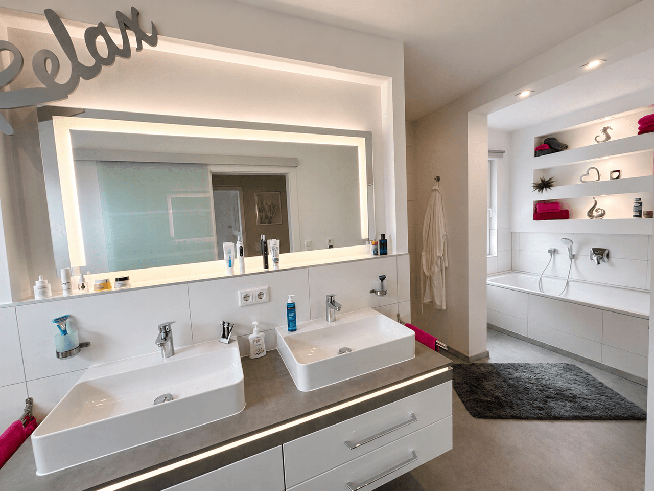 Prodej domu 180 m², pozemek 577 m², Essen, Severní Porýní-Vestfálsko Prodej domu 180 m², pozemek 577 m², Essen, Severní Porýní-Vestfálsko