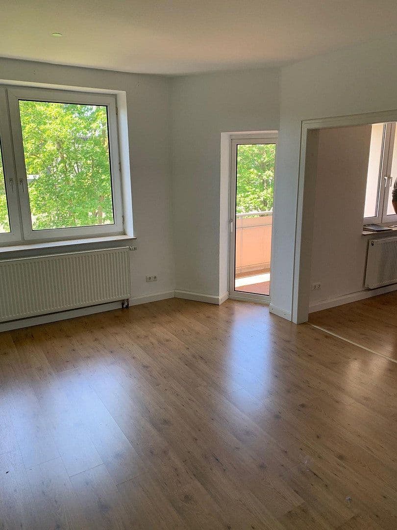 Prodej bytu 4+1 101 m², von-Thünen-Straße 32, Oldenburg, Dolní Sasko Prodej bytu 4+1 101 m², von-Thünen-Straße 32, Oldenburg, Dolní Sasko