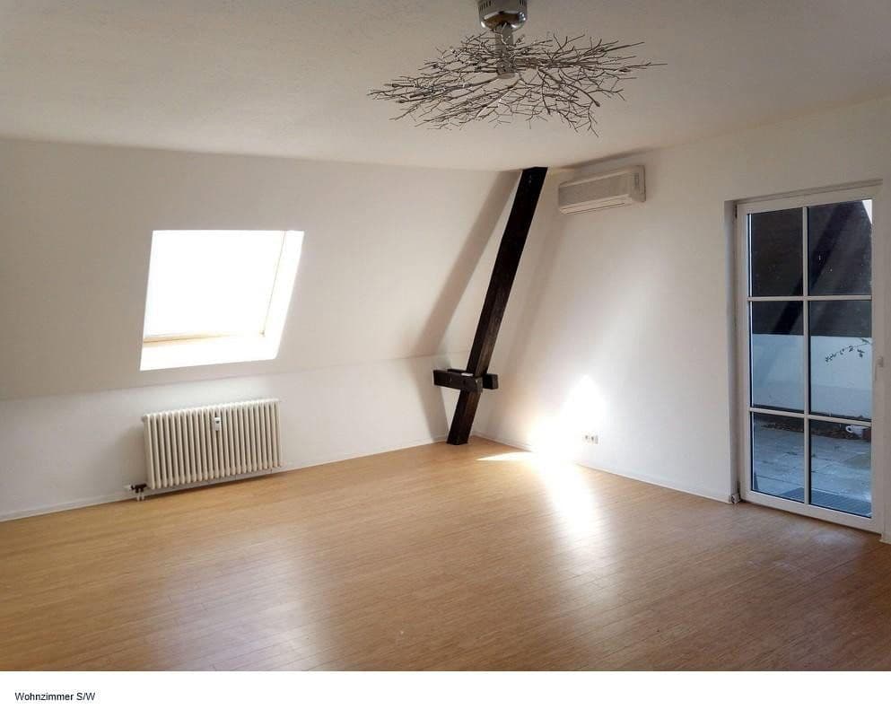 Pronájem bytu 2+1 96 m², Göggingerstr 21, Augsburg, Bavorsko Pronájem bytu 2+1 96 m², Göggingerstr 21, Augsburg, Bavorsko