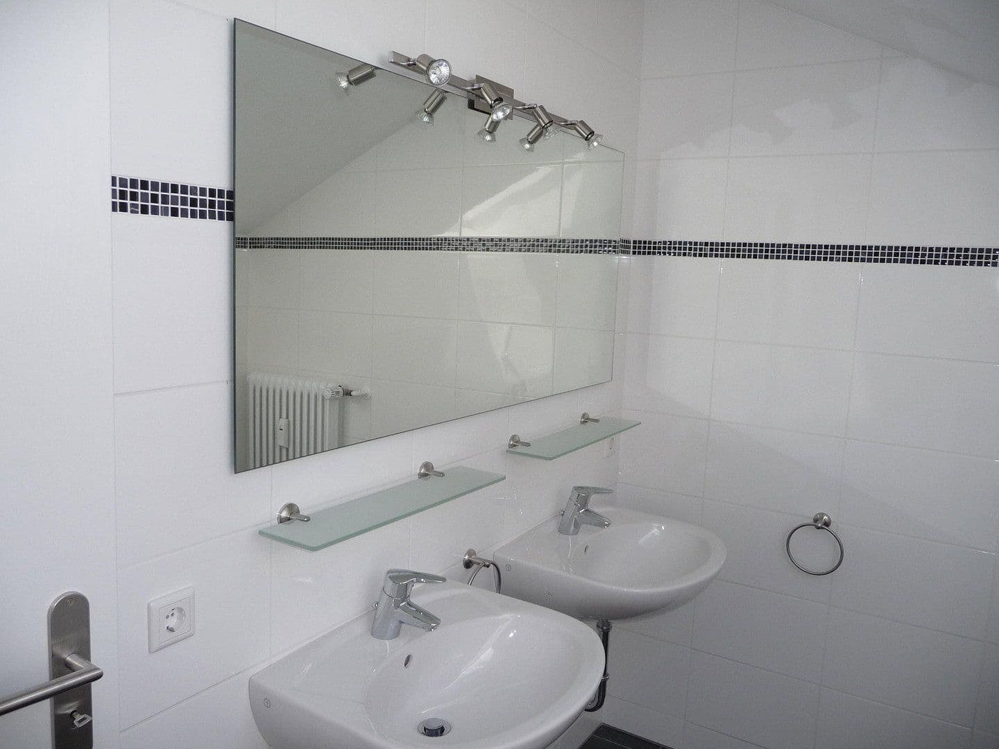 Pronájem bytu 3+1 73 m², Unter den Linden 0, Horn-Bad Meinberg, Severní Porýní-Vestfálsko Pronájem bytu 3+1 73 m², Unter den Linden 0, Horn-Bad Meinberg, Severní Porýní-Vestfálsko
