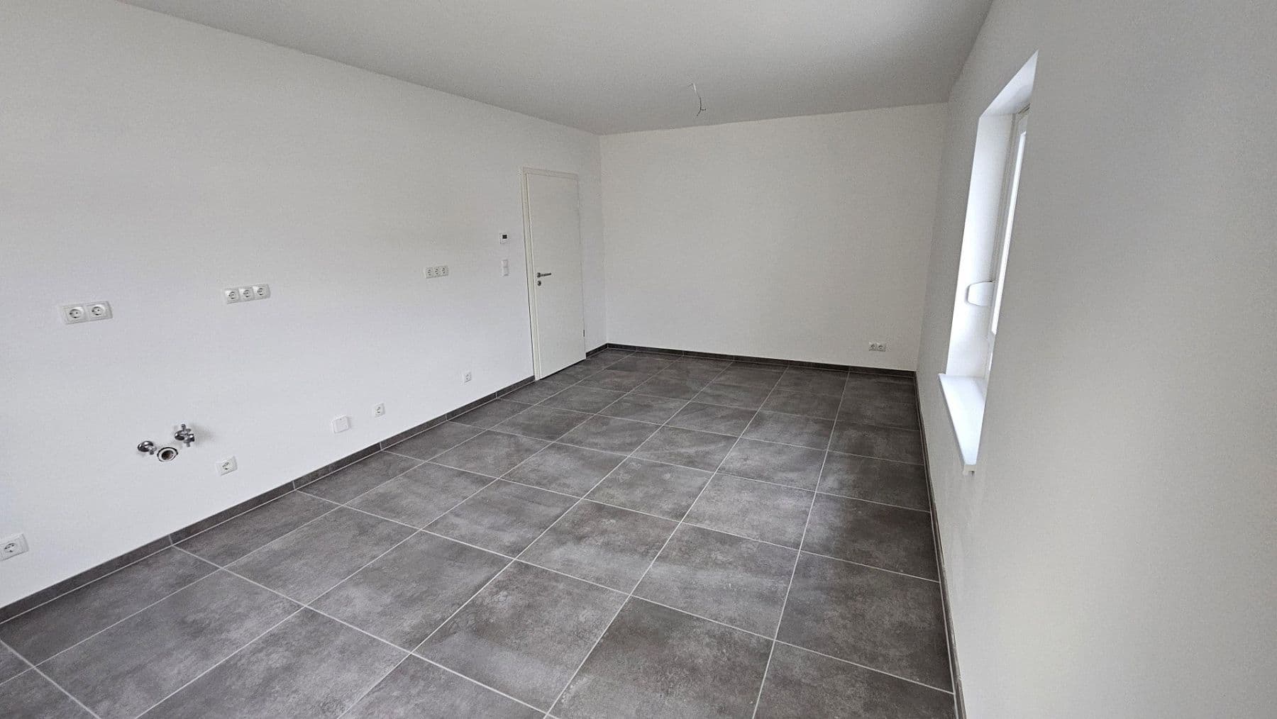 Pronájem bytu 2+kk 90 m², Bismarckstr. 5, Grünberg, Hessen Pronájem bytu 2+kk 90 m², Bismarckstr. 5, Grünberg, Hessen