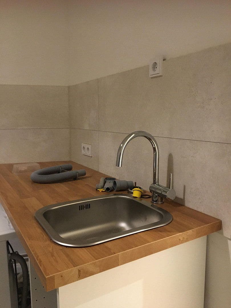 Pronájem bytu 2+1 65 m², Wollankstrasse 3, Pankow, Berlín Pronájem bytu 2+1 65 m², Wollankstrasse 3, Pankow, Berlín