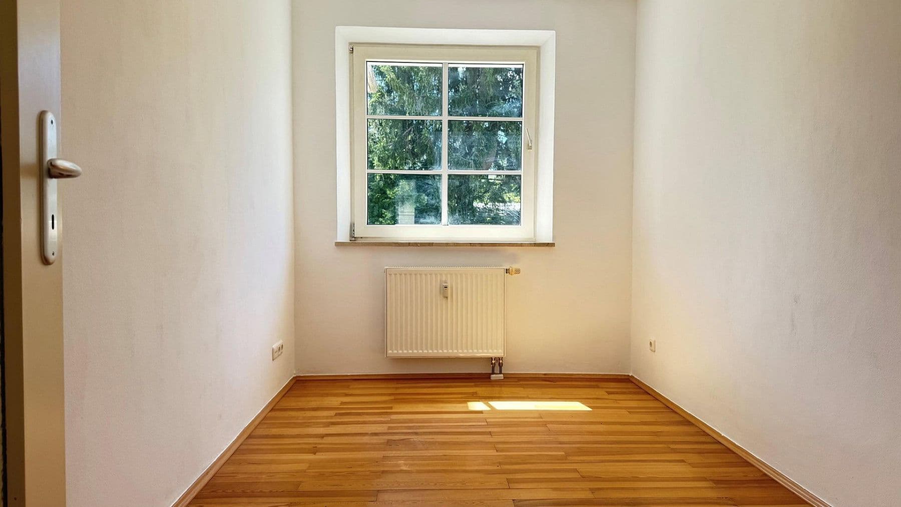 Pronájem bytu 2+1 47 m², Naupliastraße 29, München, Bavorsko Pronájem bytu 2+1 47 m², Naupliastraße 29, München, Bavorsko