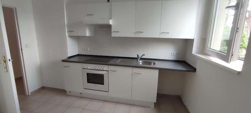 Pronájem bytu 2+1 71 m², Elisabethstraße 12b-c, Berlin, Berlín Pronájem bytu 2+1 71 m², Elisabethstraße 12b-c, Berlin, Berlín