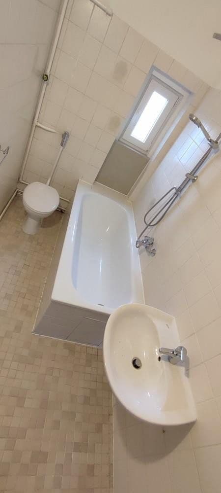 Pronájem bytu 2+1 71 m², Elisabethstraße 12b-c, Berlin, Berlín Pronájem bytu 2+1 71 m², Elisabethstraße 12b-c, Berlin, Berlín
