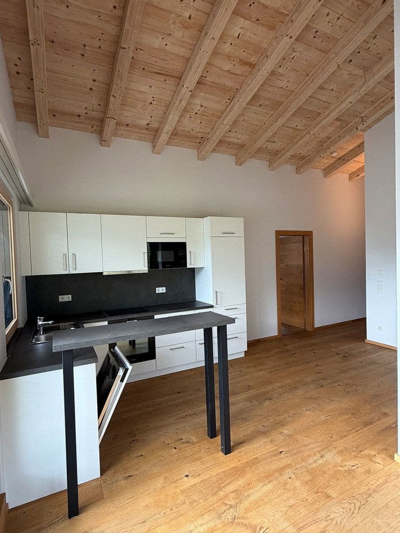 Pronájem bytu 3+1 82 m², Bahnhofstraße 12, Bramberg am Wildkogel, Salcbursko Pronájem bytu 3+1 82 m², Bahnhofstraße 12, Bramberg am Wildkogel, Salcbursko