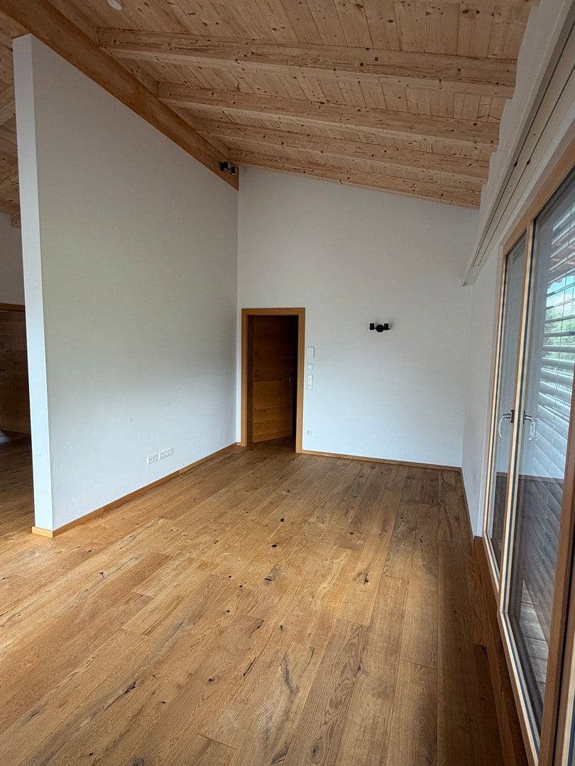 Pronájem bytu 3+1 82 m², Bahnhofstraße 12, Bramberg am Wildkogel, Salcbursko Pronájem bytu 3+1 82 m², Bahnhofstraße 12, Bramberg am Wildkogel, Salcbursko