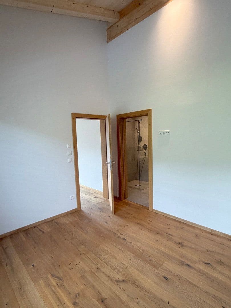 Pronájem bytu 3+1 82 m², Bahnhofstraße 12, Bramberg am Wildkogel, Salcbursko Pronájem bytu 3+1 82 m², Bahnhofstraße 12, Bramberg am Wildkogel, Salcbursko