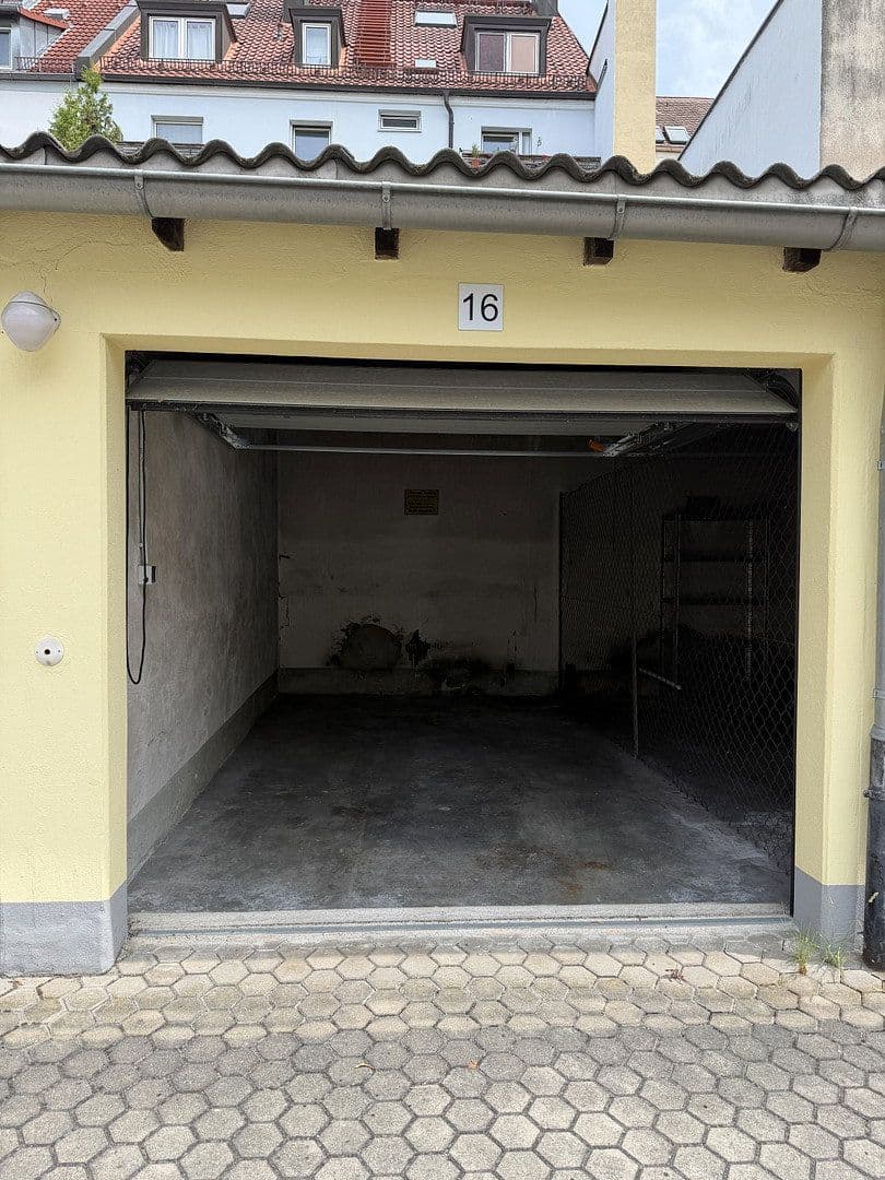 Pronájem garáže, Nunnbeckstrasse, Nürnberg, Bavorsko Pronájem garáže, Nunnbeckstrasse, Nürnberg, Bavorsko