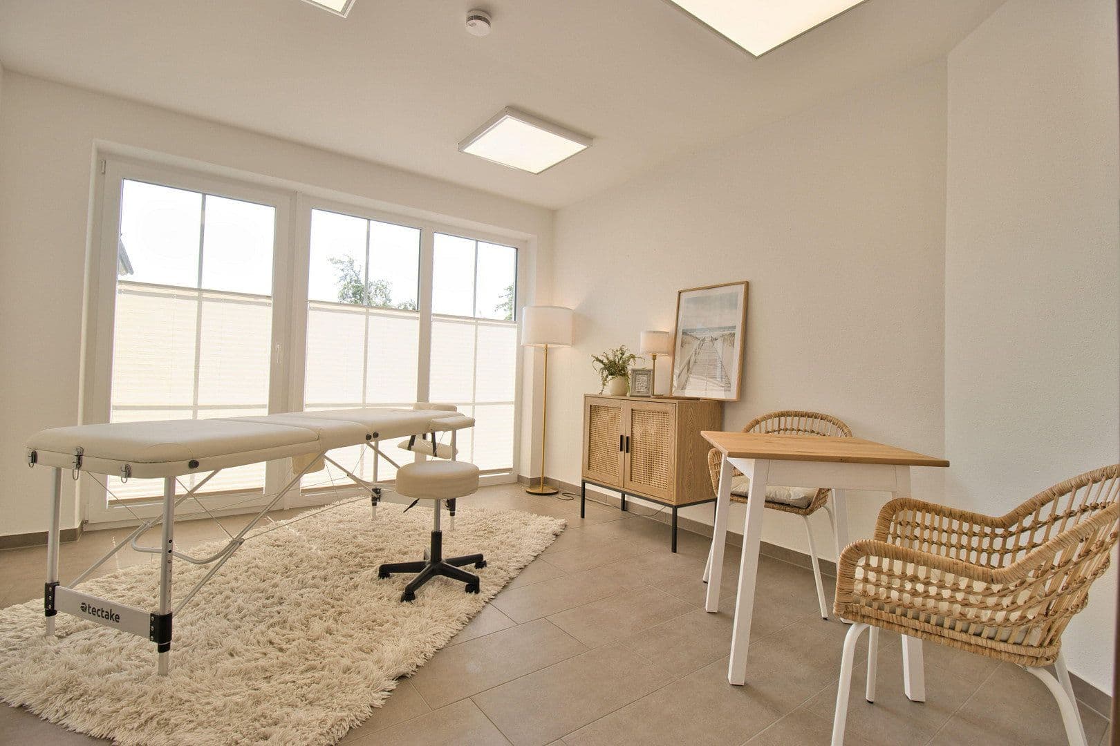 Prodej domu 440 m², pozemek 1.757 m², Neumarkt-Sankt Veit, Bavorsko Prodej domu 440 m², pozemek 1.757 m², Neumarkt-Sankt Veit, Bavorsko