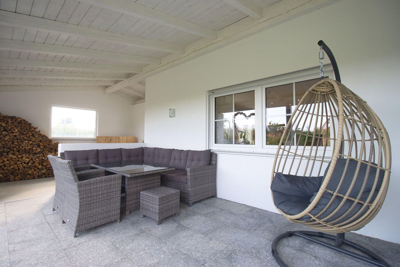 Prodej domu 440 m², pozemek 1.757 m², Neumarkt-Sankt Veit, Bavorsko Prodej domu 440 m², pozemek 1.757 m², Neumarkt-Sankt Veit, Bavorsko