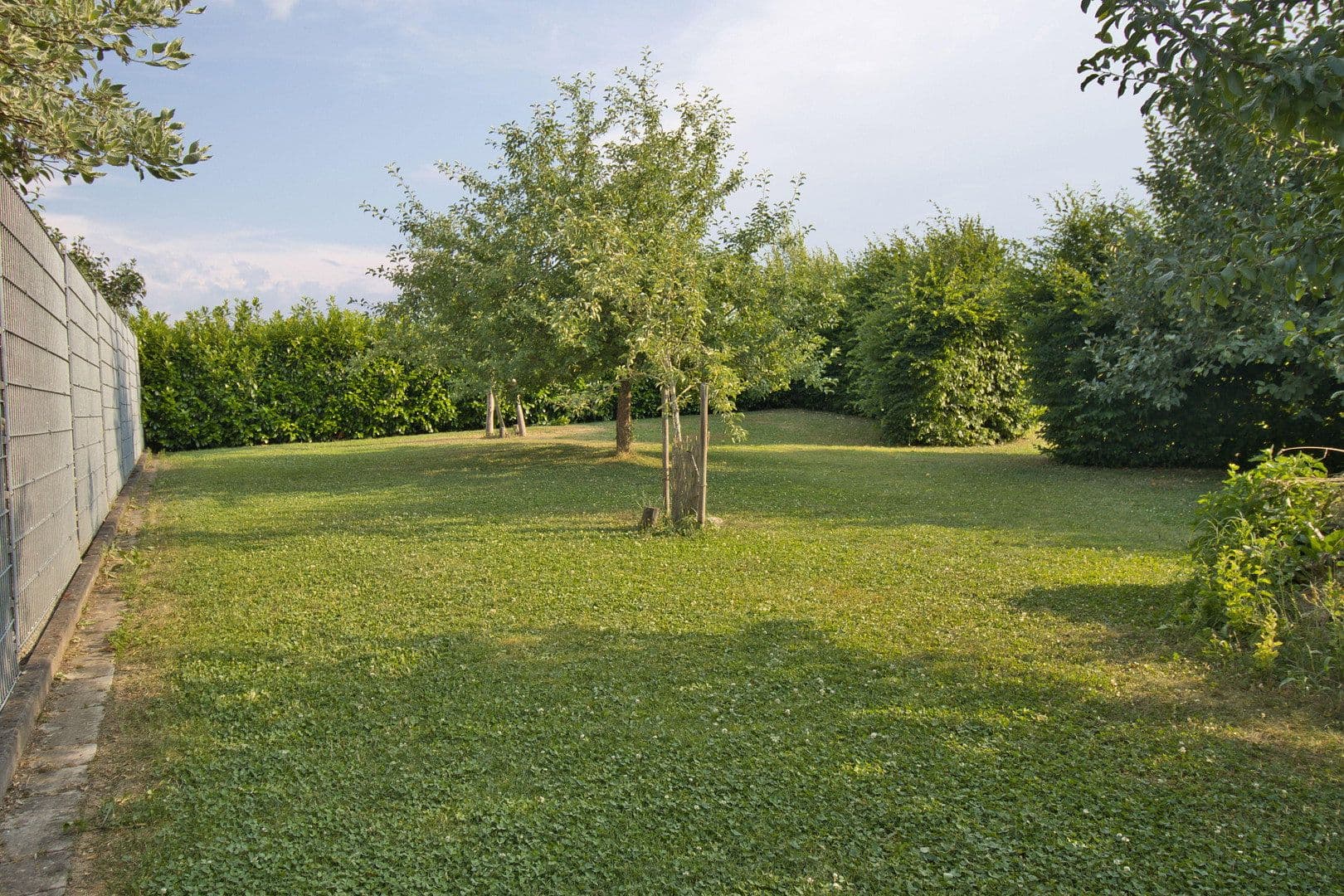 Prodej domu 440 m², pozemek 1.757 m², Neumarkt-Sankt Veit, Bavorsko Prodej domu 440 m², pozemek 1.757 m², Neumarkt-Sankt Veit, Bavorsko