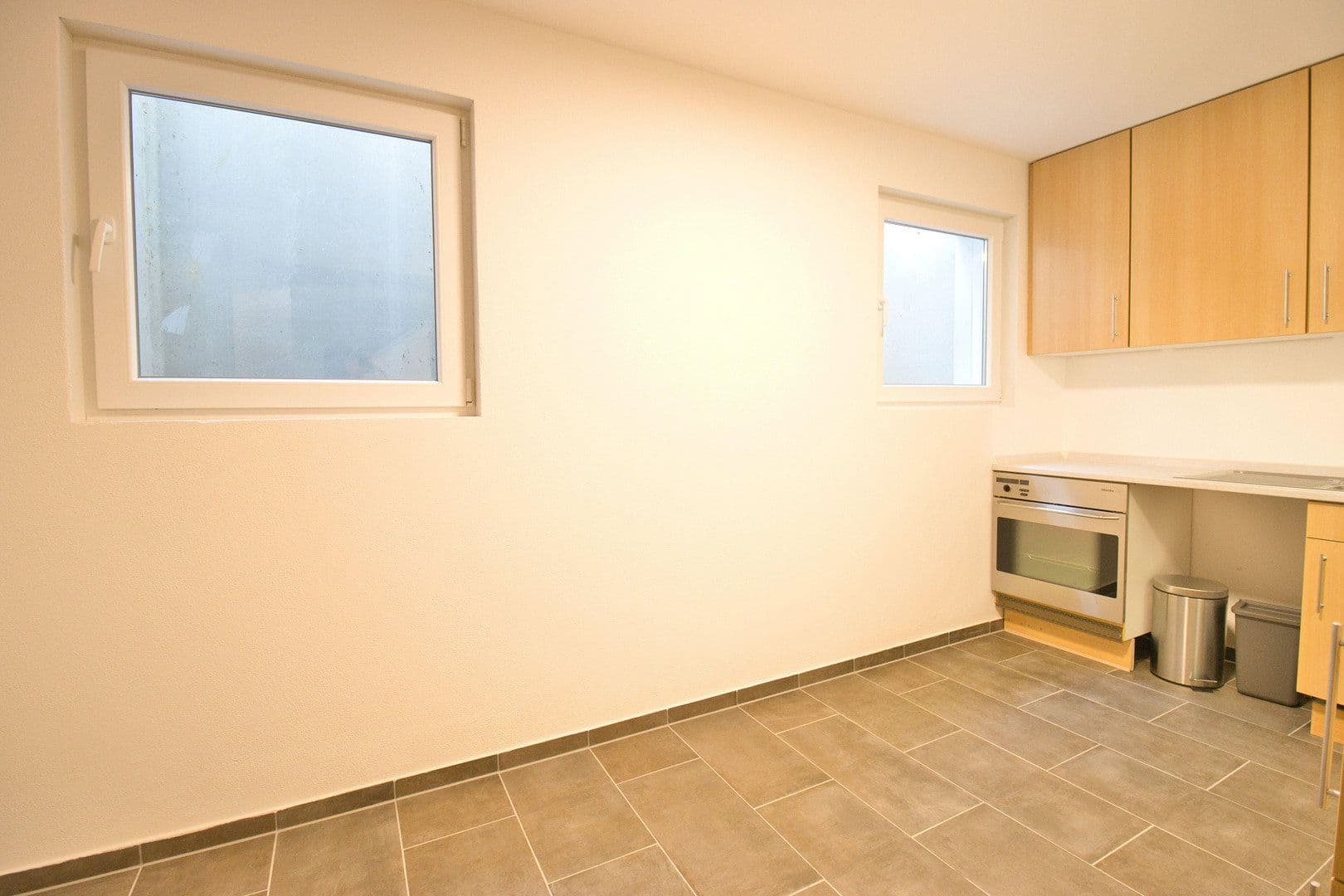 Prodej domu 440 m², pozemek 1.757 m², Neumarkt-Sankt Veit, Bavorsko Prodej domu 440 m², pozemek 1.757 m², Neumarkt-Sankt Veit, Bavorsko
