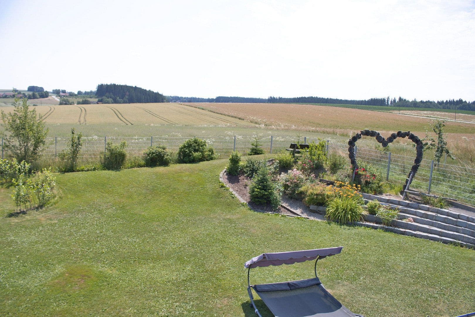 Prodej domu 440 m², pozemek 1.757 m², Neumarkt-Sankt Veit, Bavorsko Prodej domu 440 m², pozemek 1.757 m², Neumarkt-Sankt Veit, Bavorsko