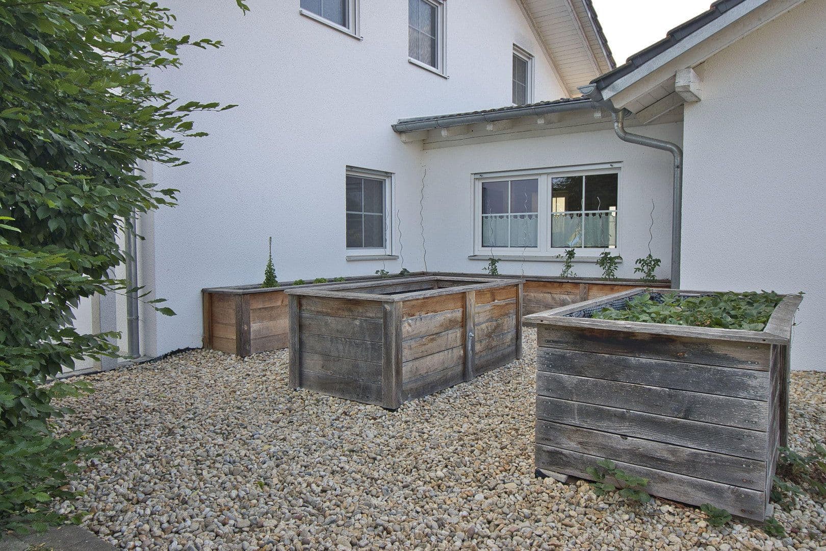 Prodej domu 440 m², pozemek 1.757 m², Neumarkt-Sankt Veit, Bavorsko Prodej domu 440 m², pozemek 1.757 m², Neumarkt-Sankt Veit, Bavorsko