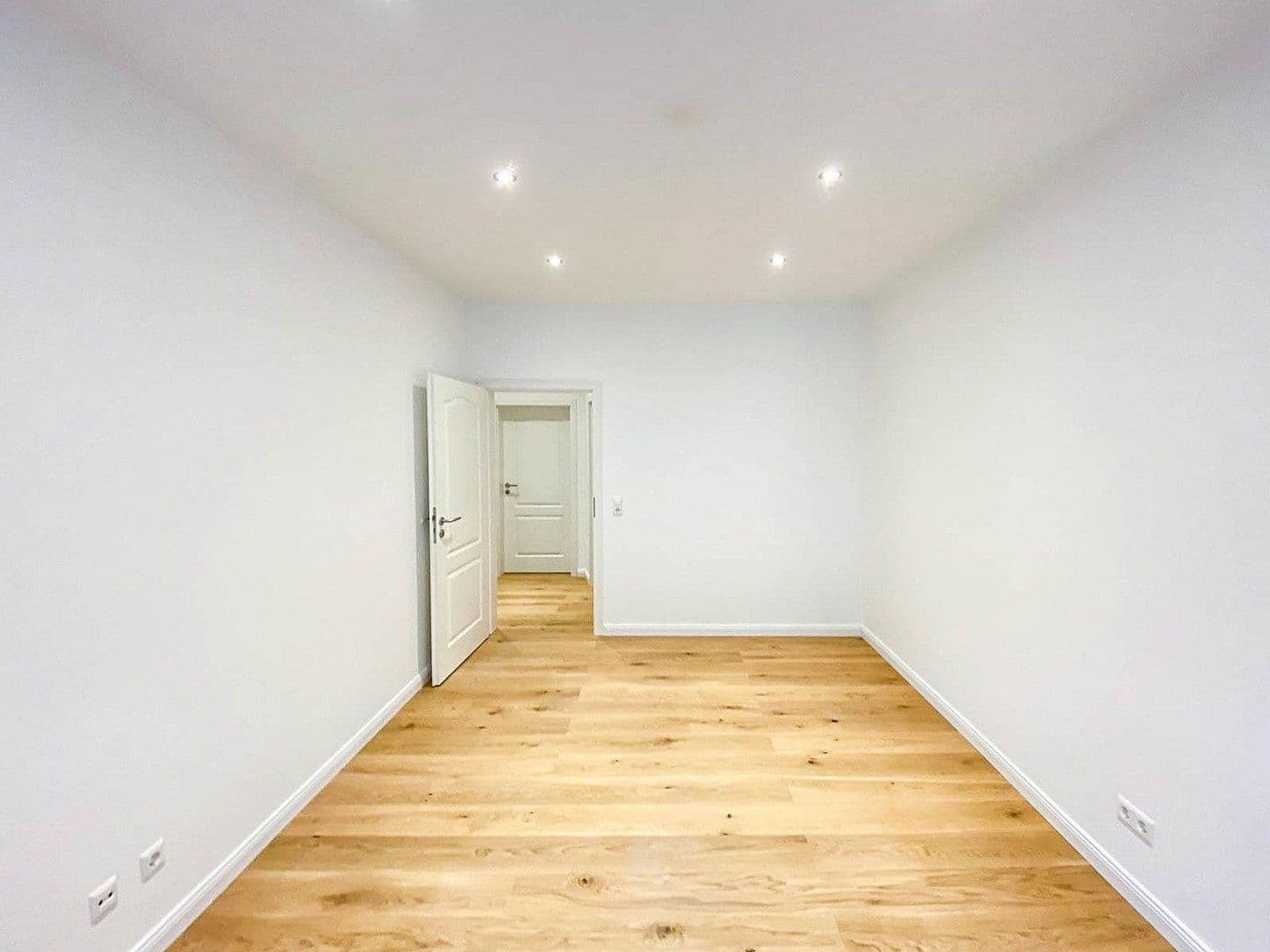 Pronájem bytu 2+1 44 m², Am Meilenstein 7, Leipzig, Sasko Pronájem bytu 2+1 44 m², Am Meilenstein 7, Leipzig, Sasko