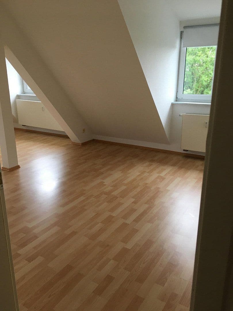 Pronájem bytu 3+1 62 m², Simmern/Hunsrück, Porýní-Falc Pronájem bytu 3+1 62 m², Simmern/Hunsrück, Porýní-Falc