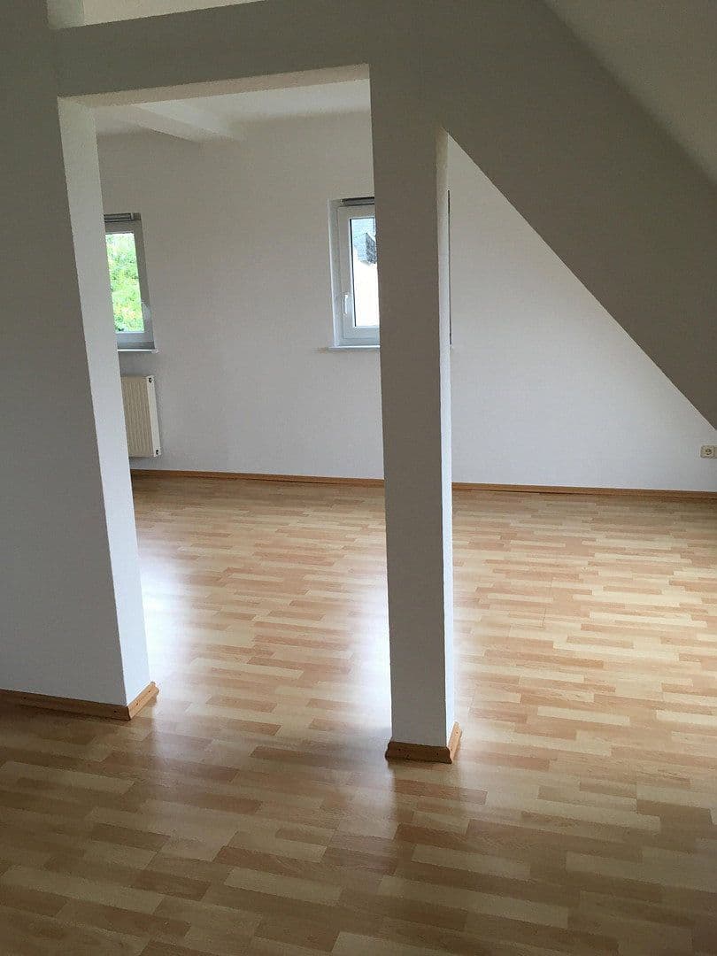 Pronájem bytu 3+1 62 m², Simmern/Hunsrück, Porýní-Falc Pronájem bytu 3+1 62 m², Simmern/Hunsrück, Porýní-Falc