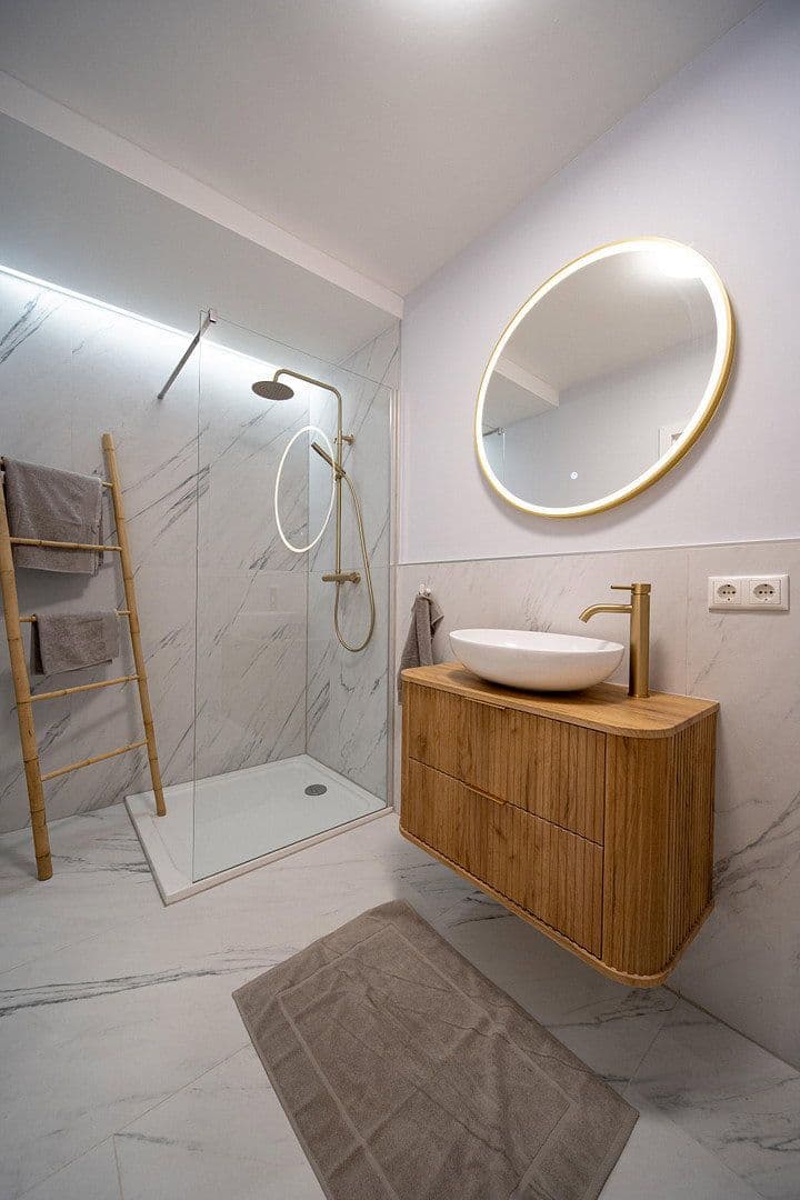 Pronájem bytu 2+1 50 m², Nerotal, Wiesbaden, Hessen Pronájem bytu 2+1 50 m², Nerotal, Wiesbaden, Hessen