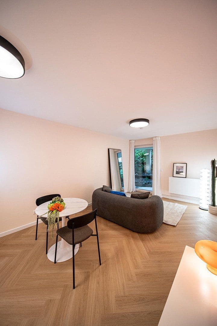 Pronájem bytu 2+1 50 m², Nerotal, Wiesbaden, Hessen Pronájem bytu 2+1 50 m², Nerotal, Wiesbaden, Hessen